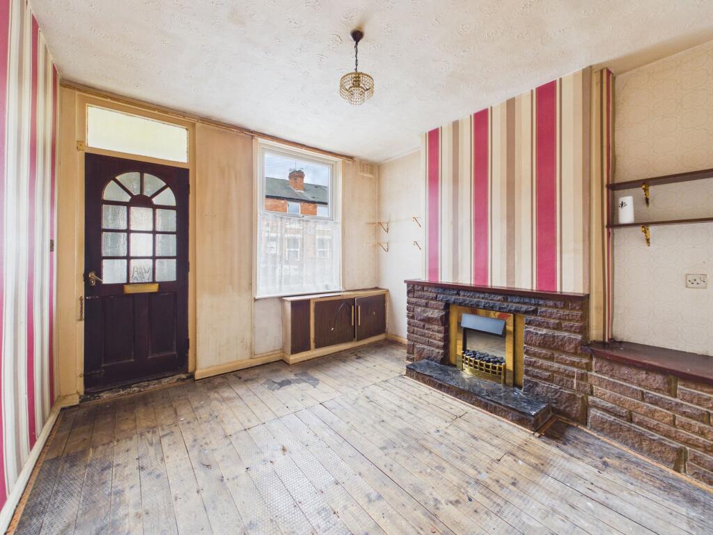 House in Nottingham, Highbury Vale - View 2