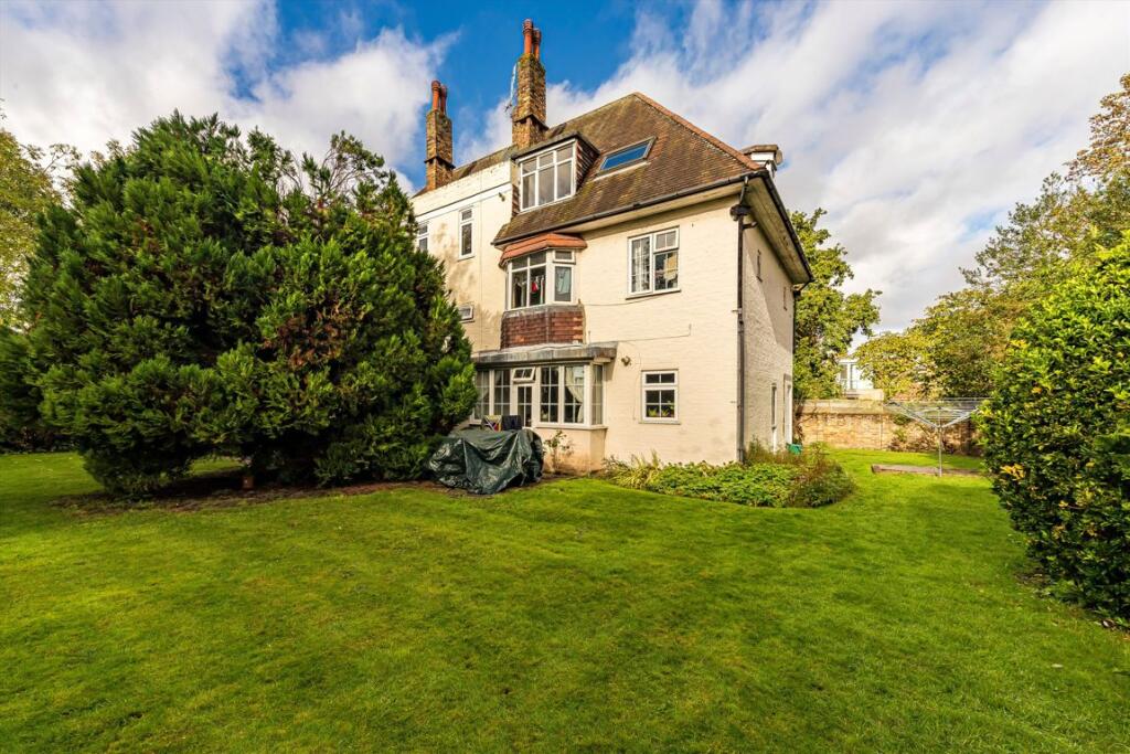 Main image of property: Popes Avenue, Strawberry Hill