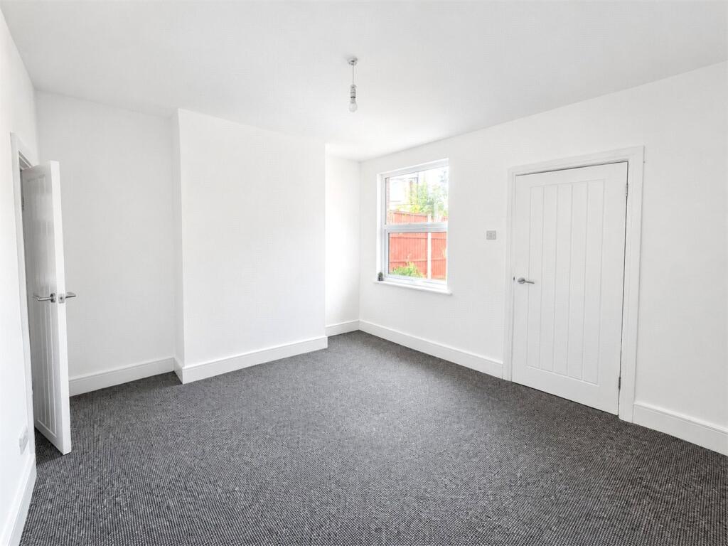 House in Bourne, Hereward Estate - View 4