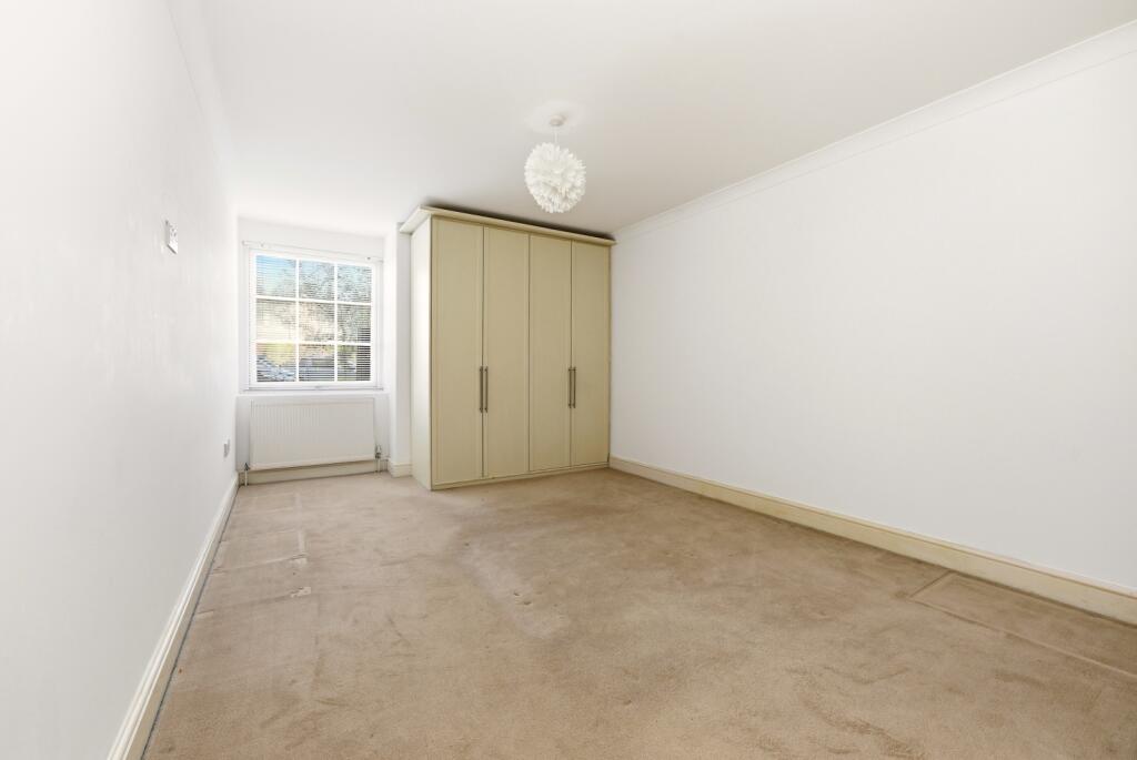 Additional image 8 of West Hall, Napsbury Park, St Albans, Herts, AL2