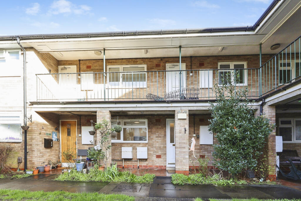 Main image of property: Woodman Court, Stratford-upon-Avon, CV37