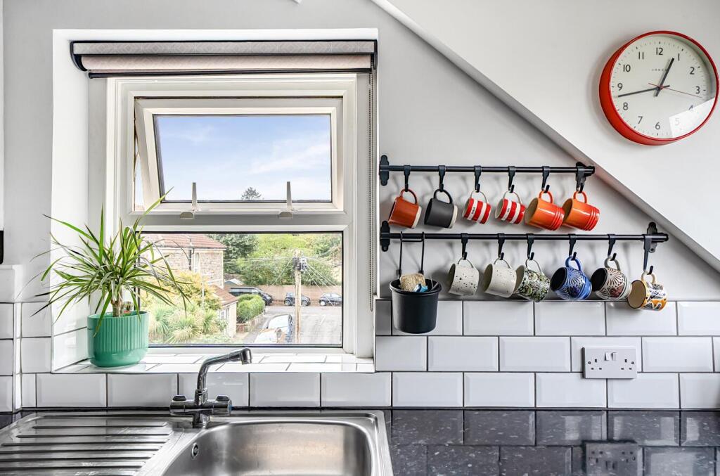 Apartment in Bristol, Westbury Park - More