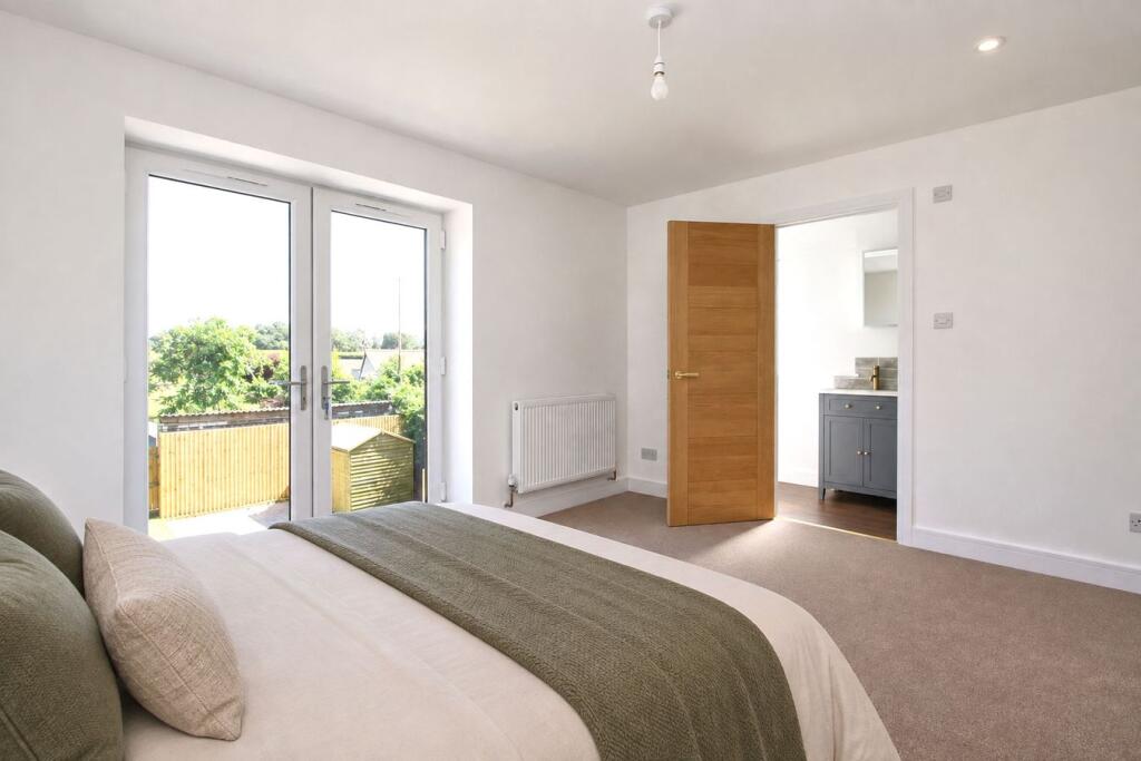 Gloucester Road, Rudgeway, BS35 photo 4
