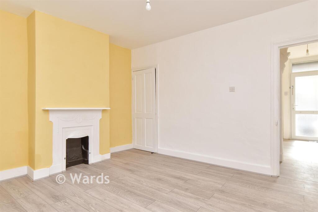 House in Rochester - View 2