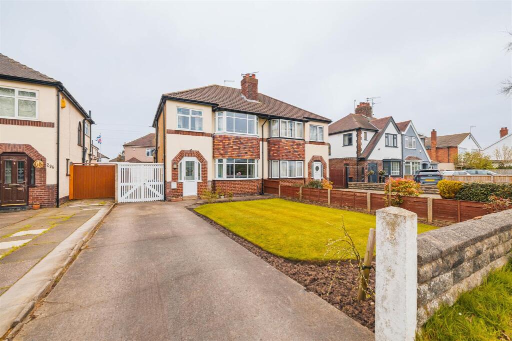 Main image of property: Chester Road, Whitby, Cheshire