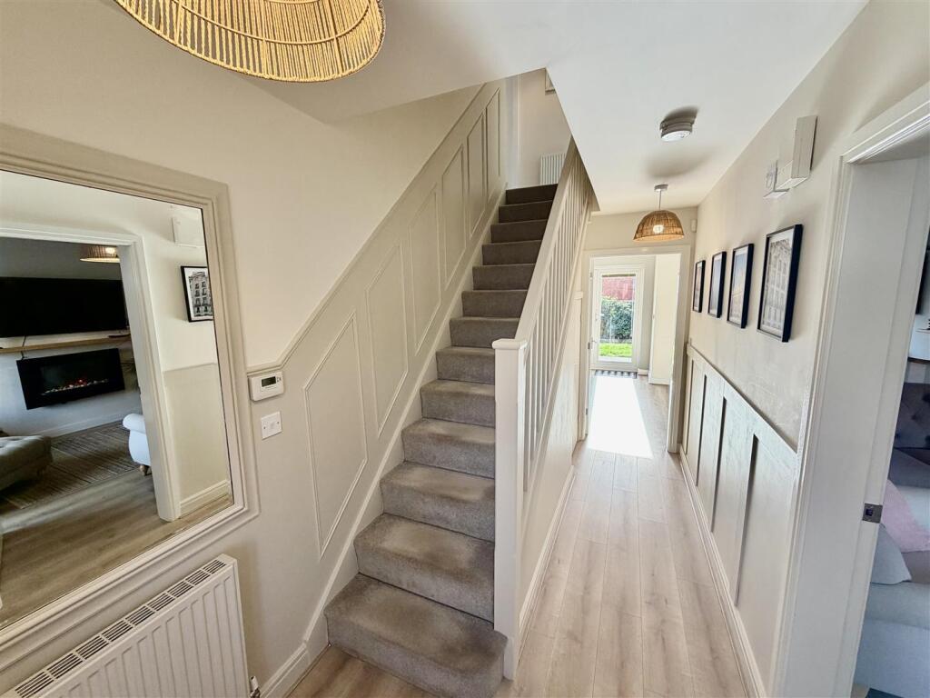 House in Shrewsbury, Whitchurch Urban - View 5
