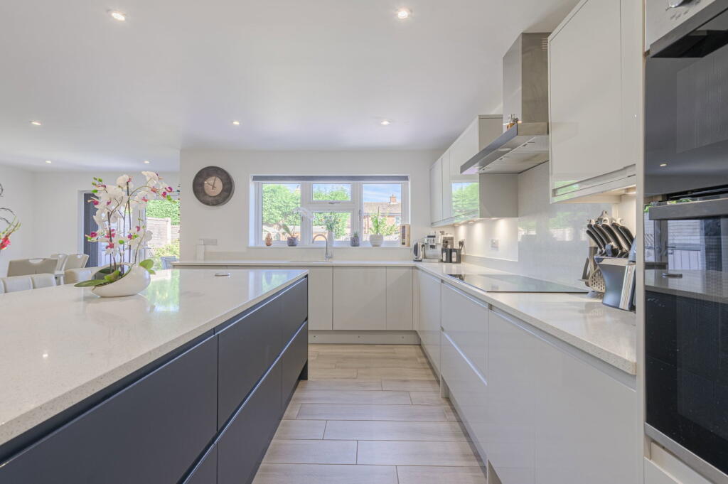 House in Walsall - View 4