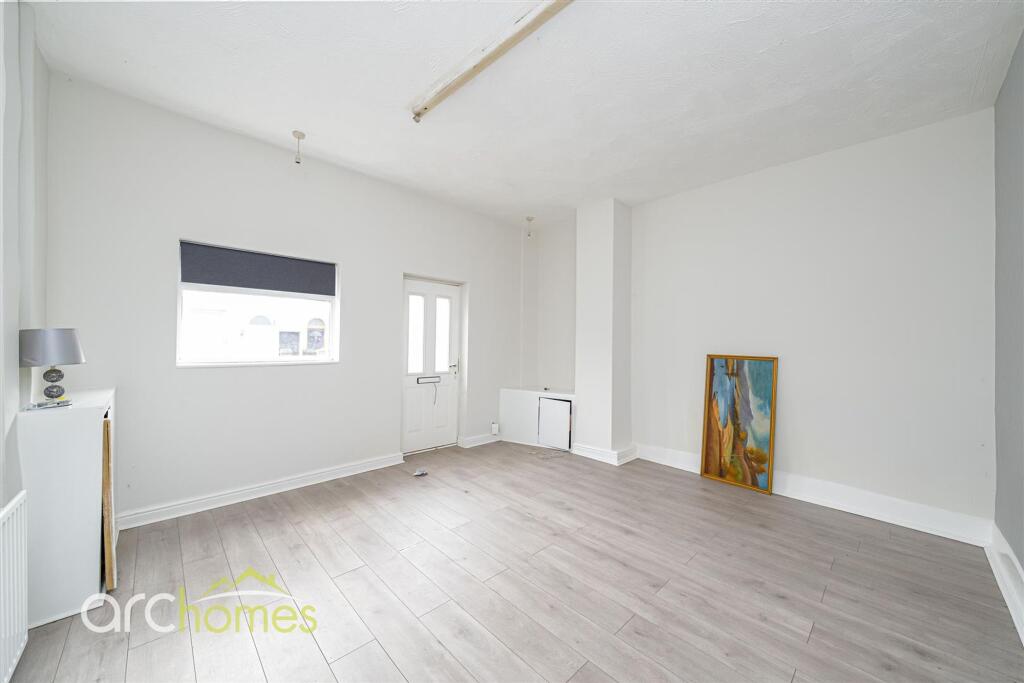 House in Wigan, Hindley Green - View 2