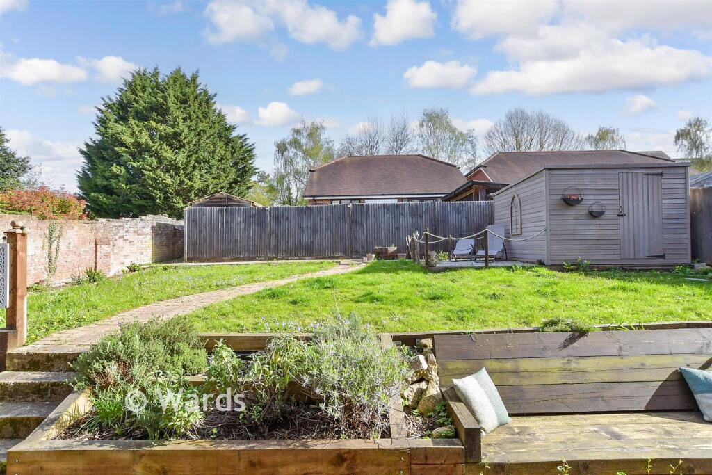 Apartment in Maidstone, Kent - View 4