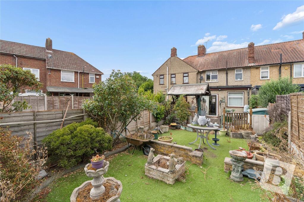 House in London - View 4