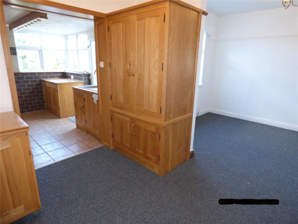Victoria Road West, Prestatyn, Denbighshire, LL19 photo 5