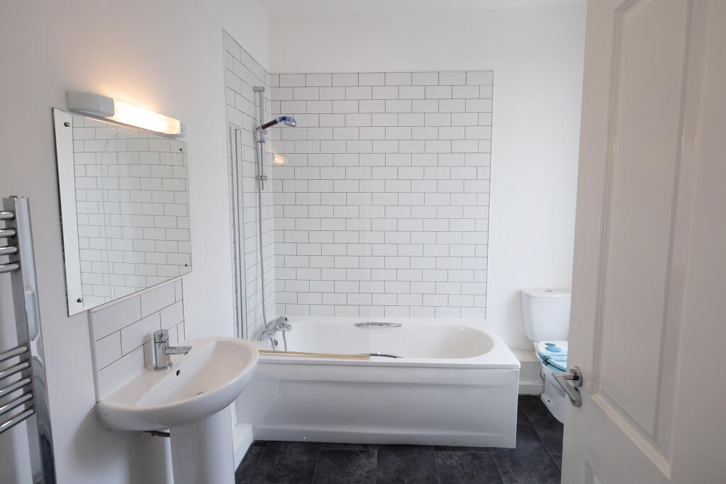 House in Stockton-on-Tees - View 5