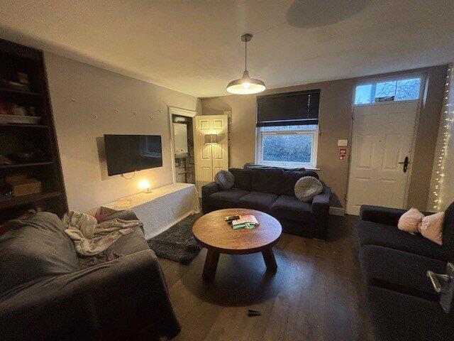 House in Nottingham - View 4
