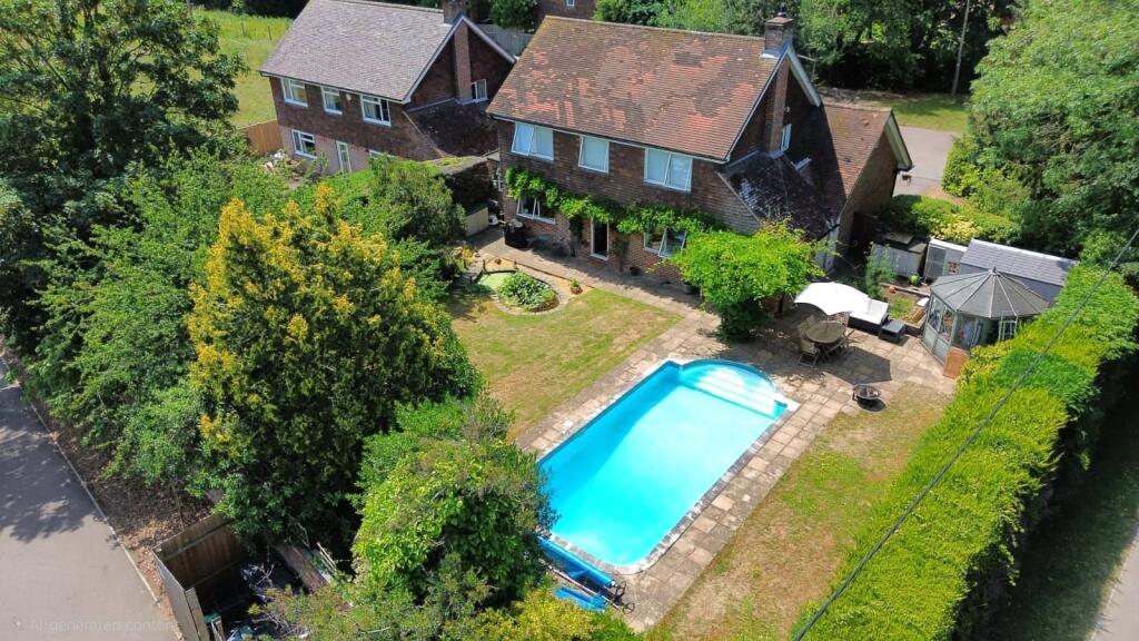 House in Hermitage, West Berkshire - View 5