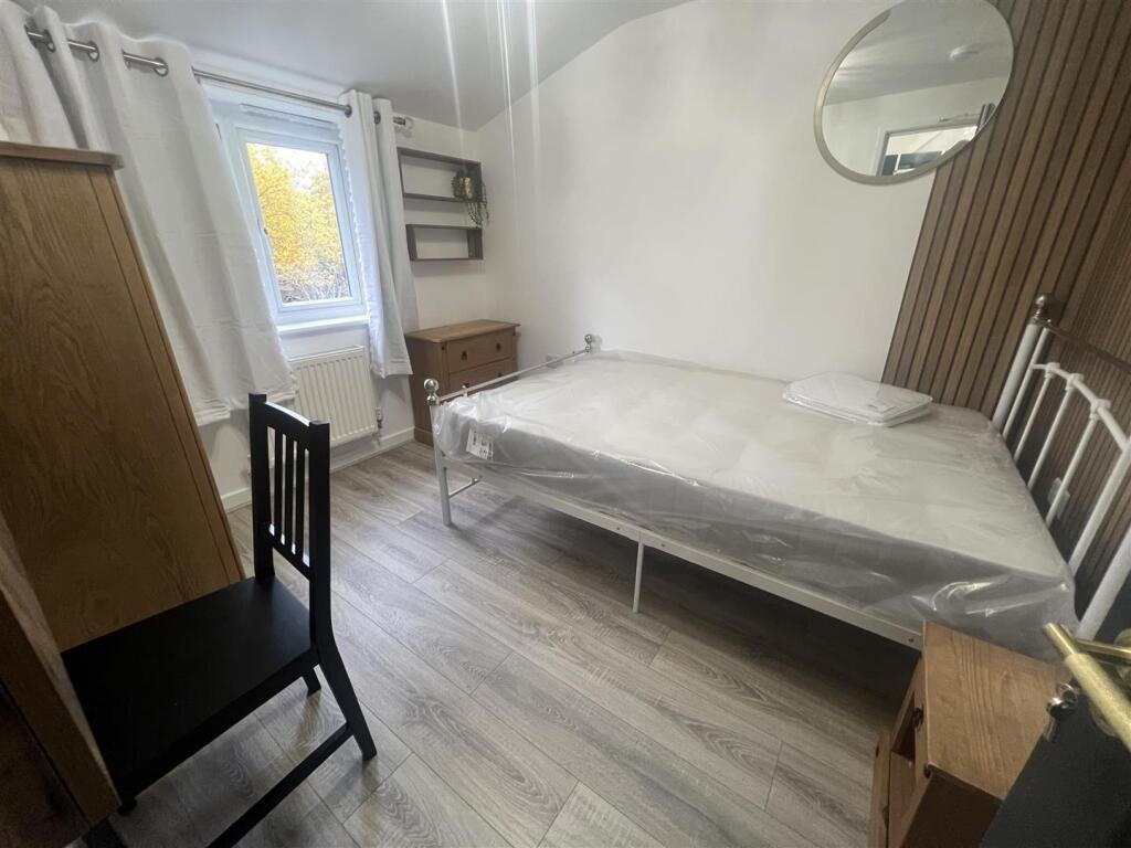 Main image of property: Victoria Road, Cambridge