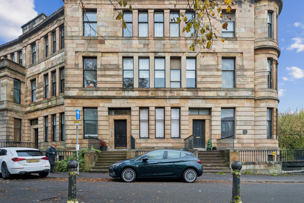 2-bed flat on 2 Walmer Crescent, Flat 0/1, Cessnock, Glasgow, G51, £159,000