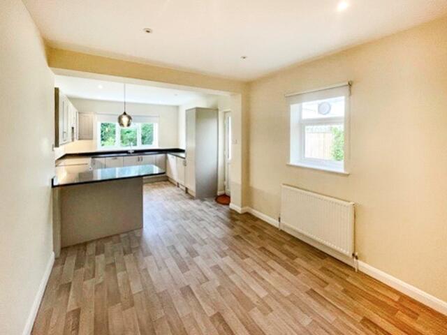 House in Tonbridge - View 4