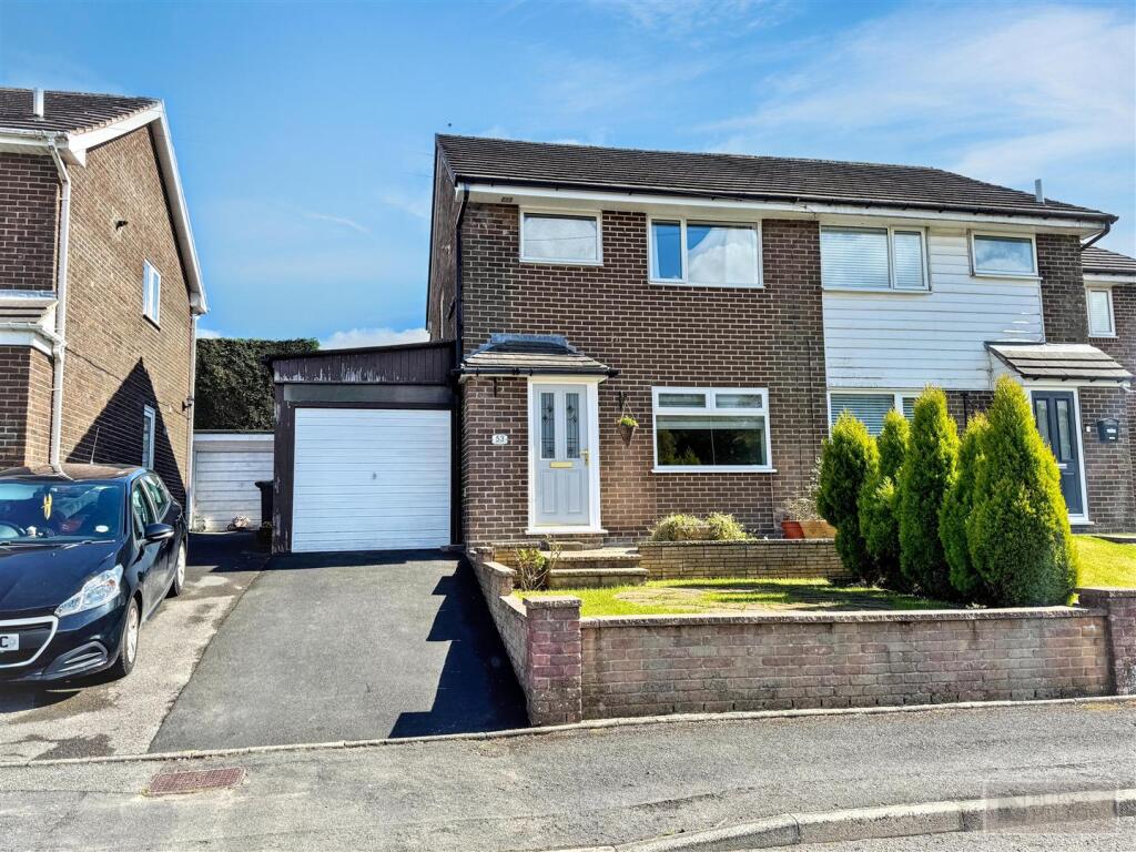 Main image of property: Amberley Drive, Buxton