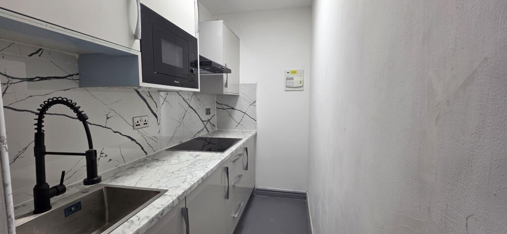 Main image of property: Kennerley Road SK2