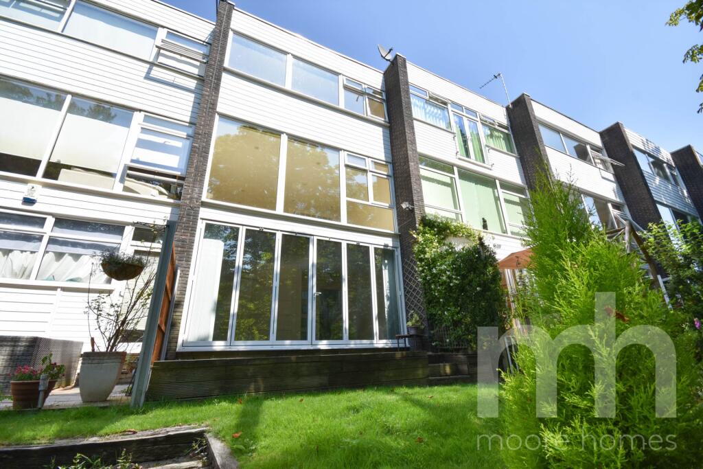 BOLLIN MEWS, Prestbury, SK10 4DP photo 4