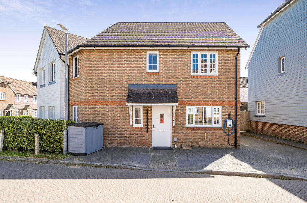 Main image of property: Hawkinge, FOLKESTONE