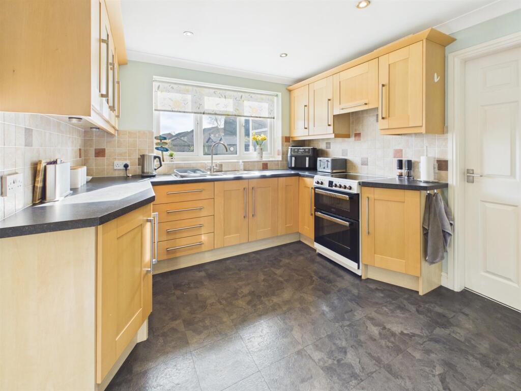 2 Wesley Way, Horncastle photo 4