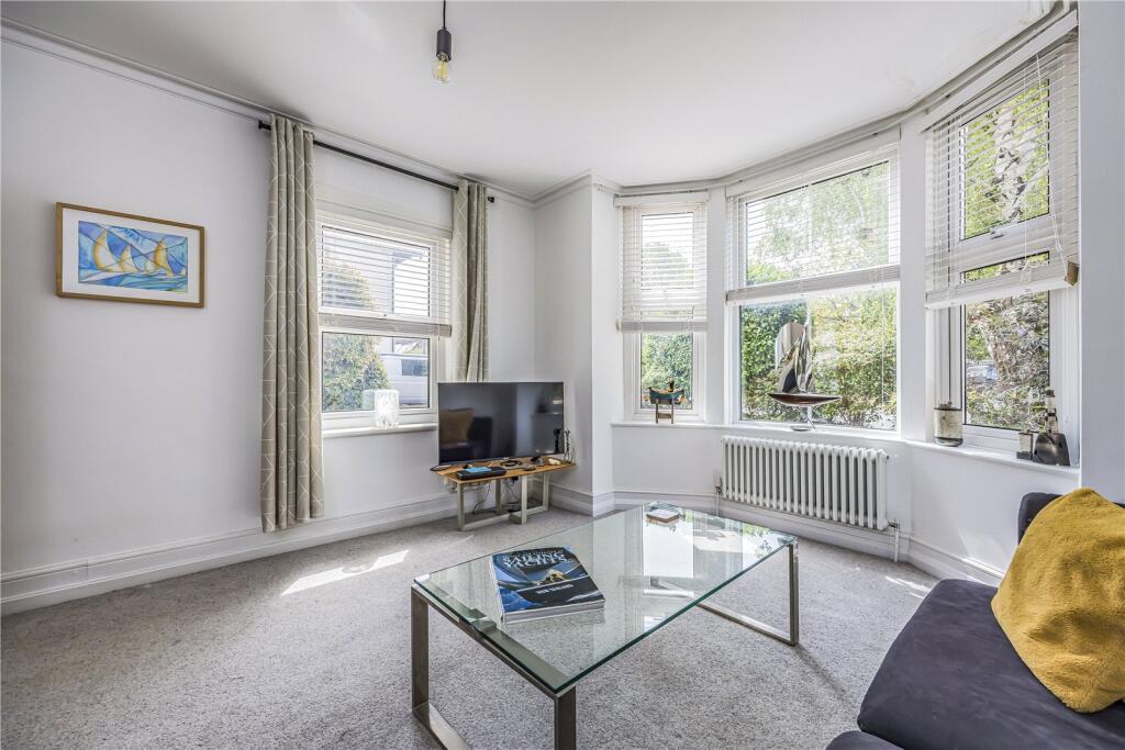 Penwarden Way, Bosham, Chichester, West Sussex, PO18 photo 3