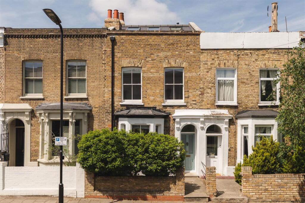 Main image of property: Clifden Road, London