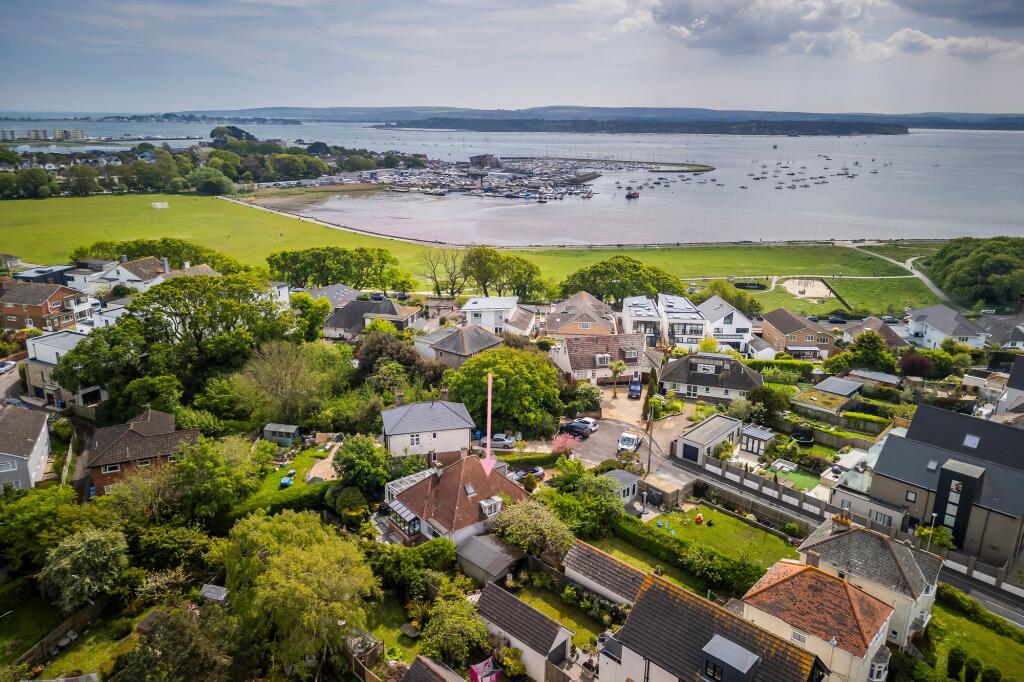 Additional image 19 of Castledene Crescent, Whitecliff, Poole BH14 8DP