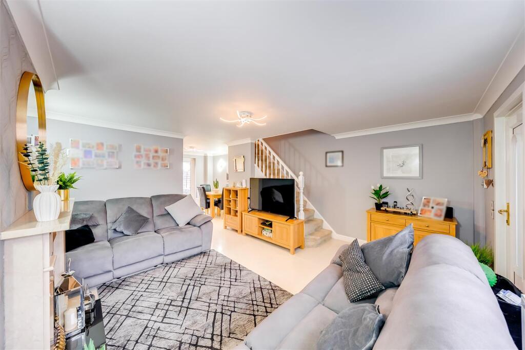 House in Dartford - View 5