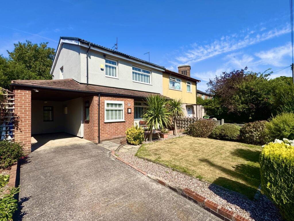 Main image of property: Eskdale Avenue, St Helens