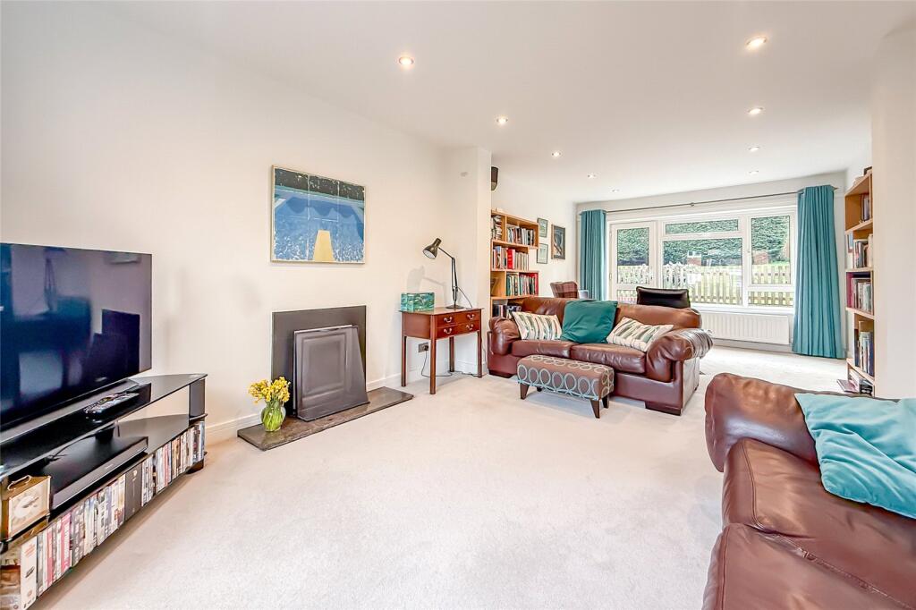 Additional image 3 of Aplins Close, Harpenden, Hertfordshire, AL5