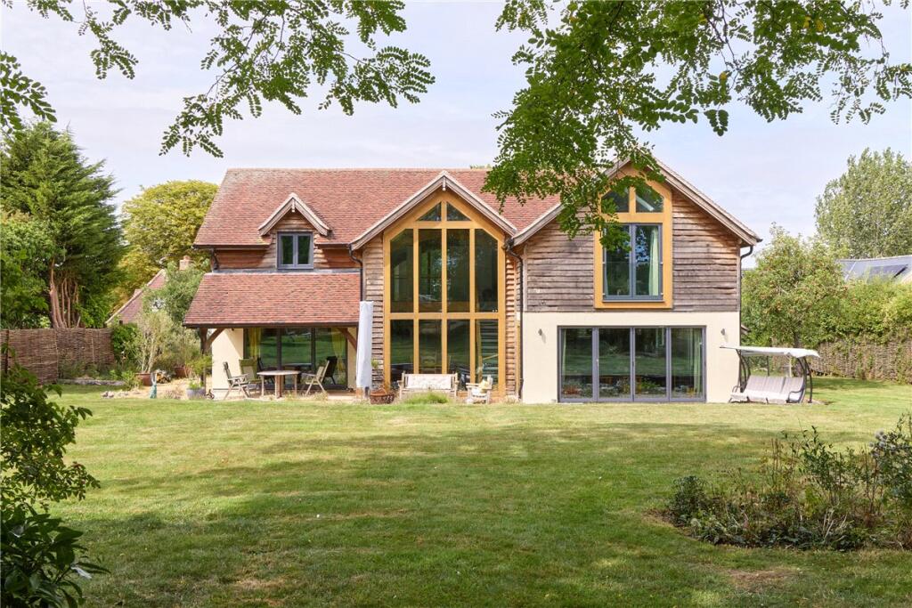 Main image of property: Ermine Street, Caxton, Cambridge, CB23