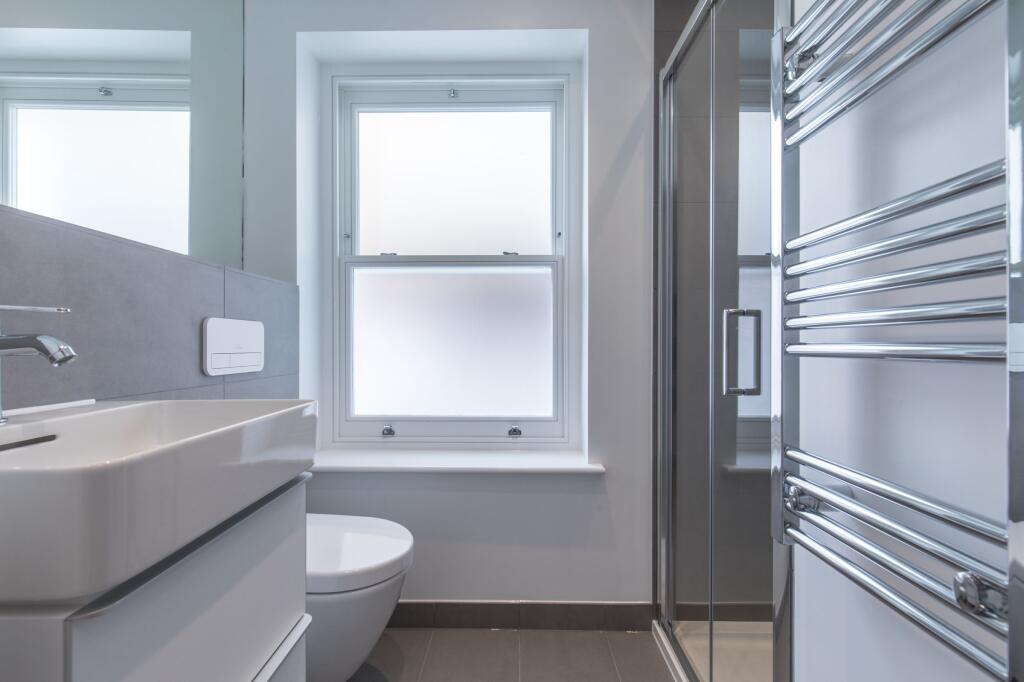 Ground floor studio flat for rent