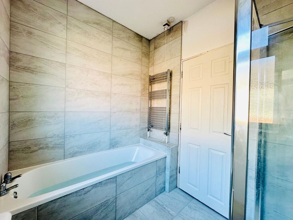 Apartment in Nottingham - View 3