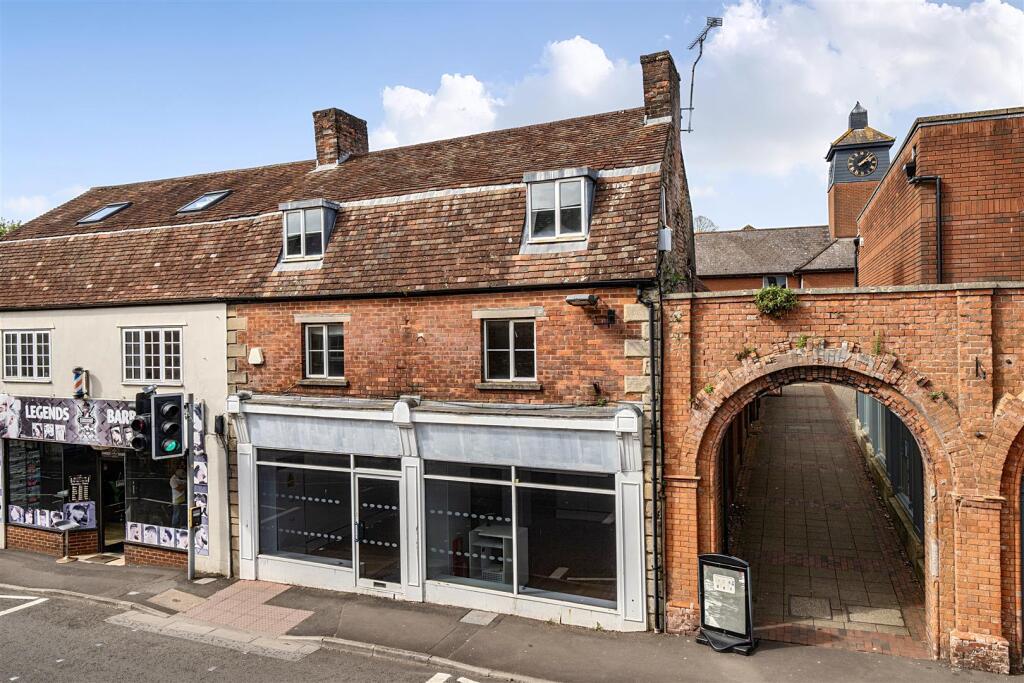 Main image of property: High Street, Wincanton