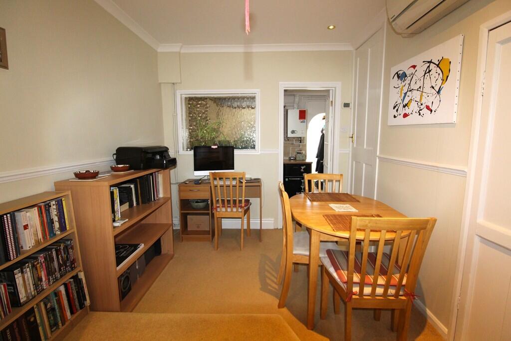 House in Sandy, Central Bedfordshire - View 3