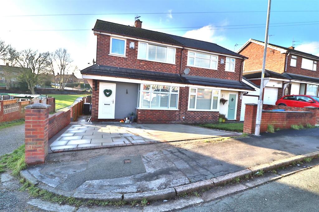 Main image of property: Colne Road, Burtonwood, Warrington