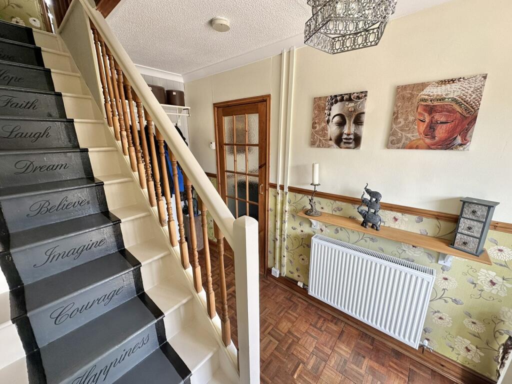 House in Newport, Caldicot - View 5