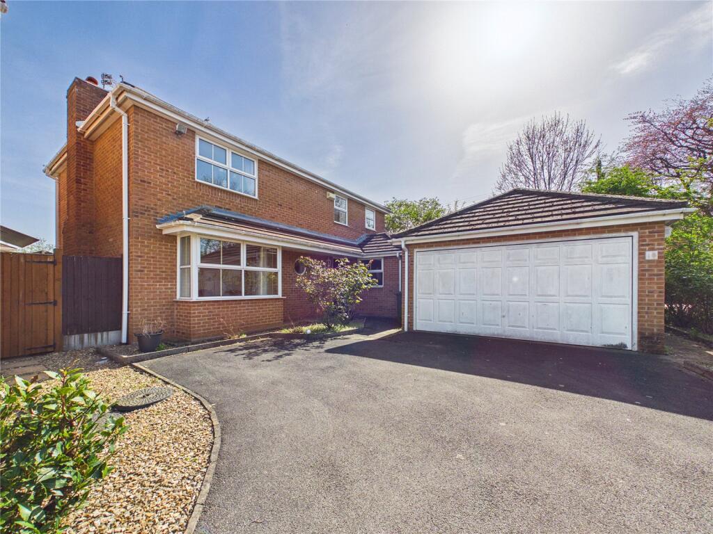 Main image of property: Chepstow Park, Bristol, BS16