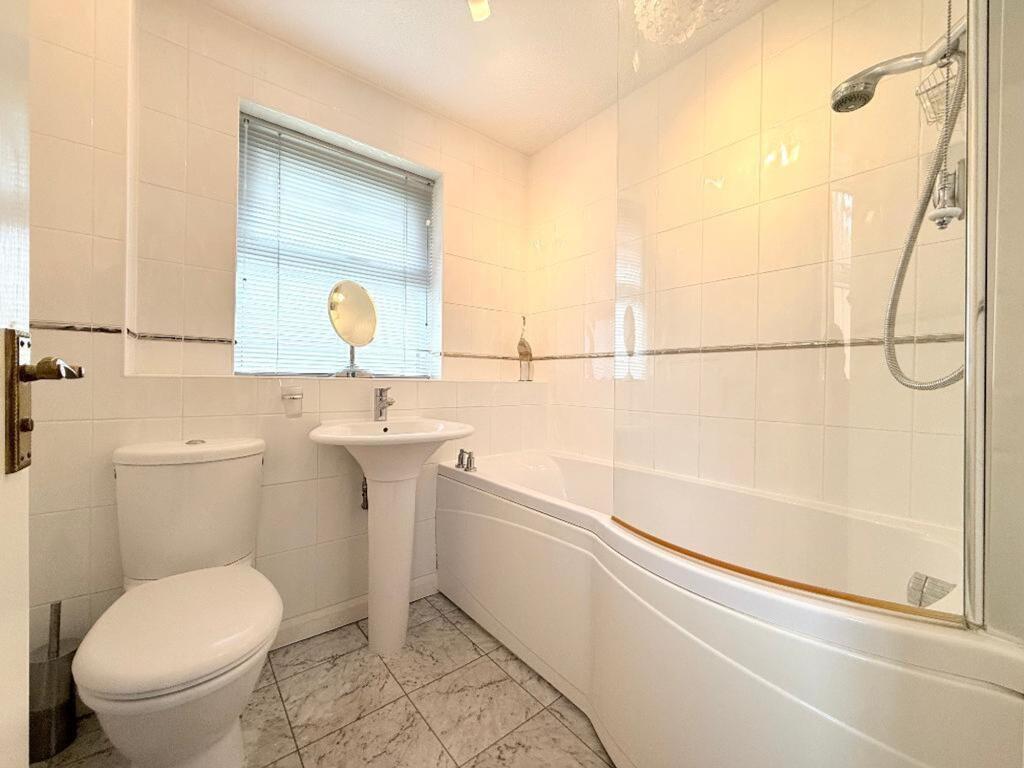 Kershaw Close, Luton, LU3 photo 4