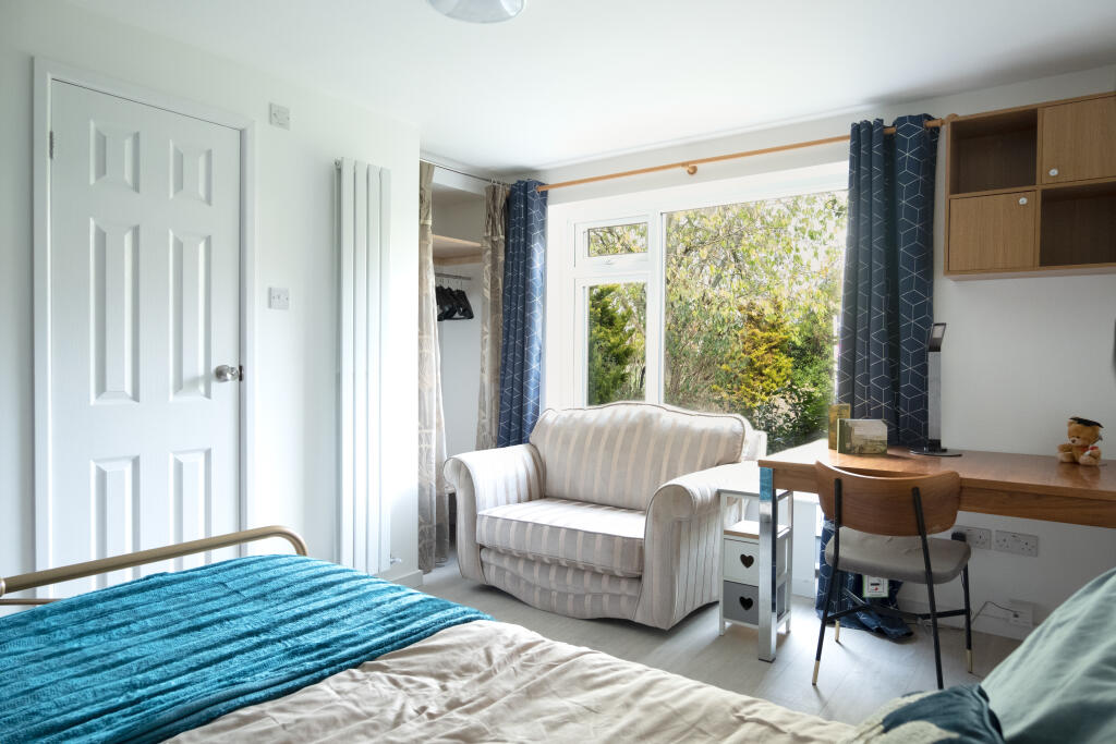 Main image of property: Haviland Way, Cambridge, Cambridgeshire, CB4