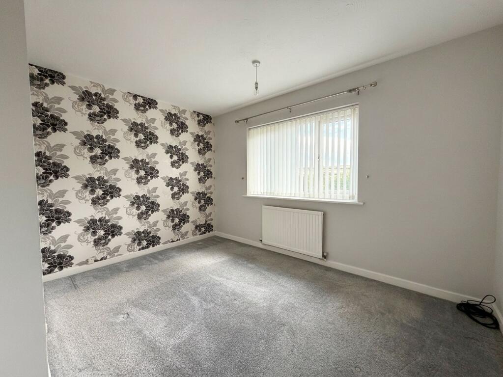 House in Rotherham, Flanderwell, Dalton - View 4