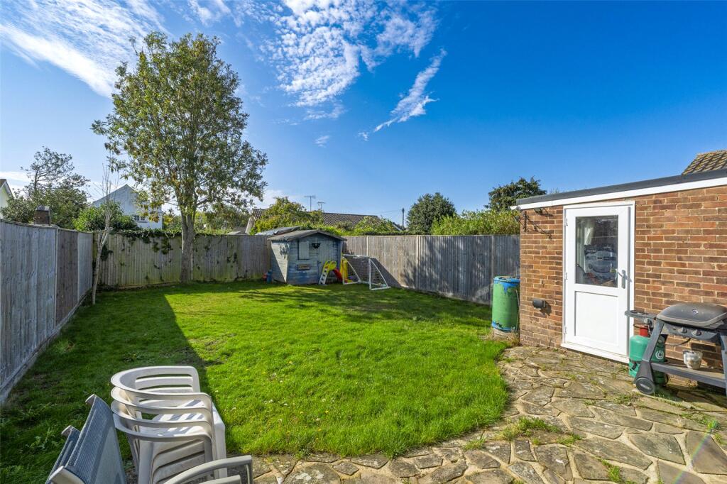 Wayside Avenue, Worthing, West Sussex, BN13 photo 2
