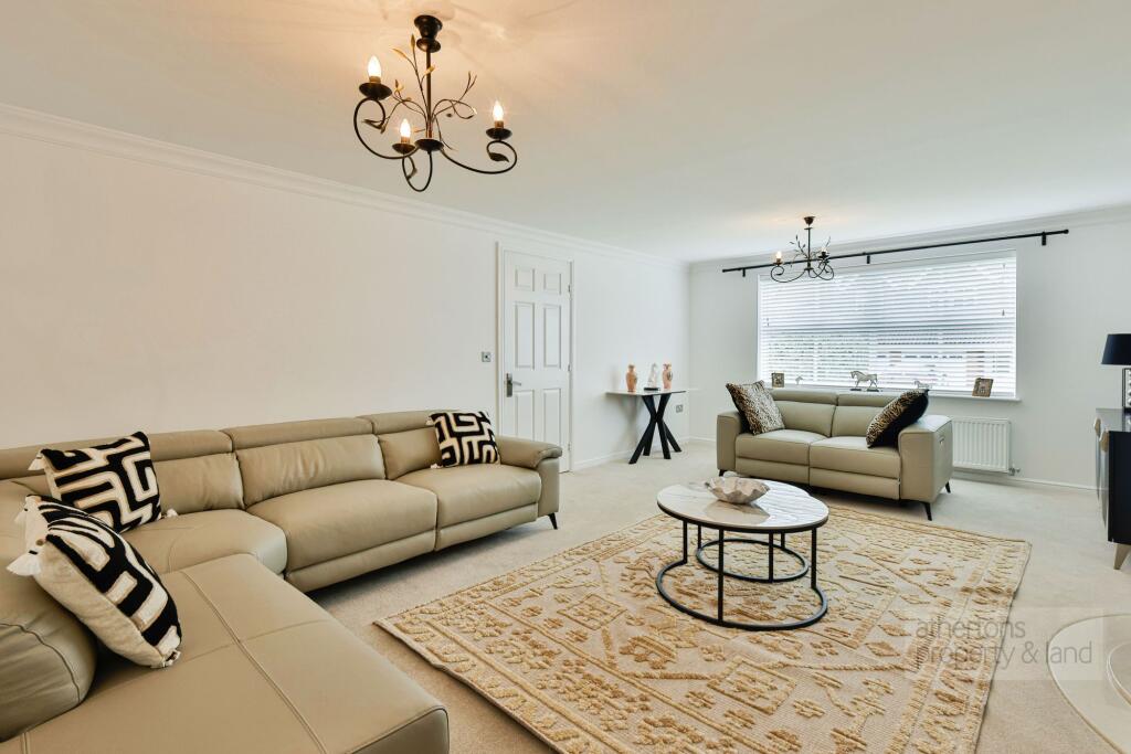 House in Blackburn - View 4