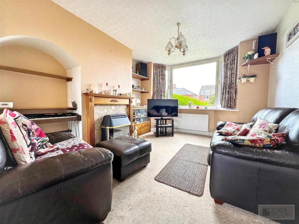 Ashbourne Road, Leek photo 3