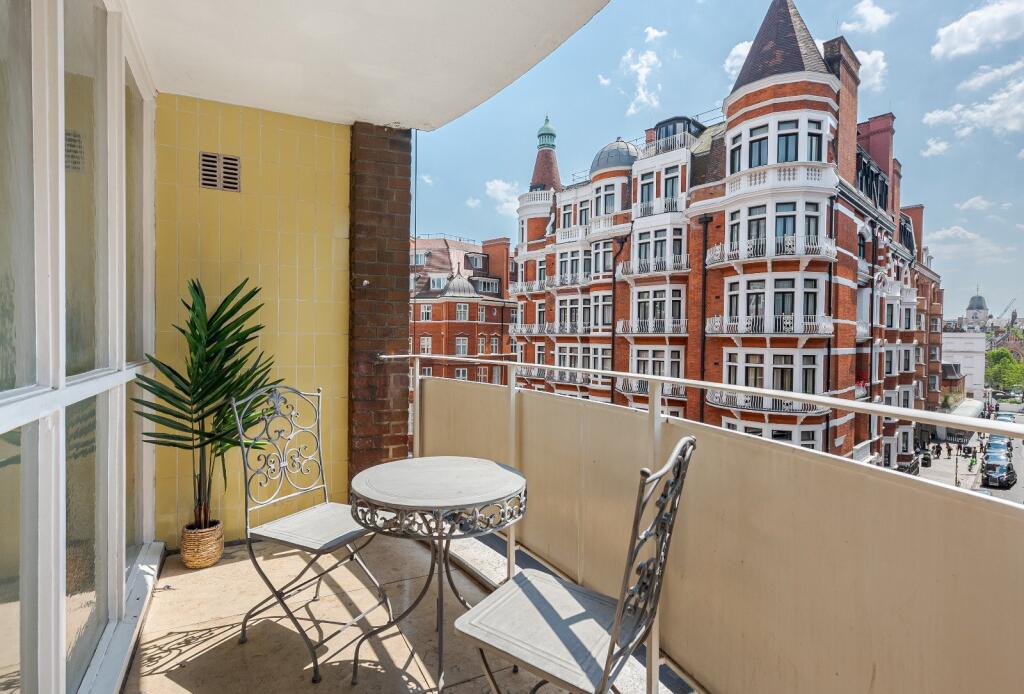 Apartment in London, Royal Borough of Kensington and Chelsea - View 5
