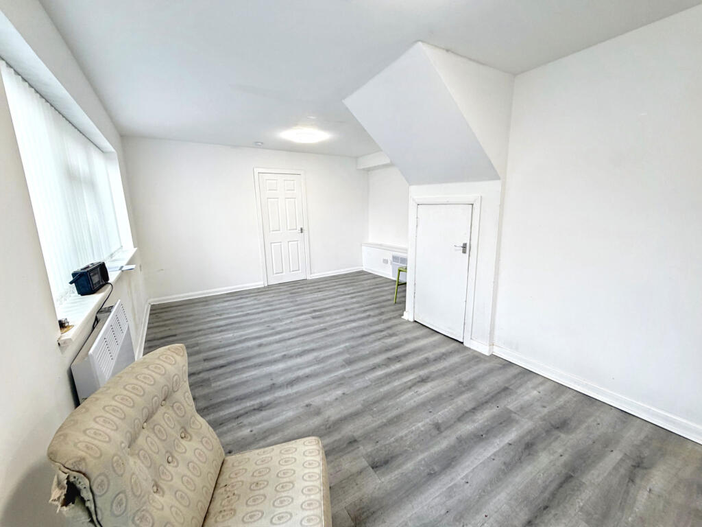 House in Winlaton, Blaydon Burn - View 4