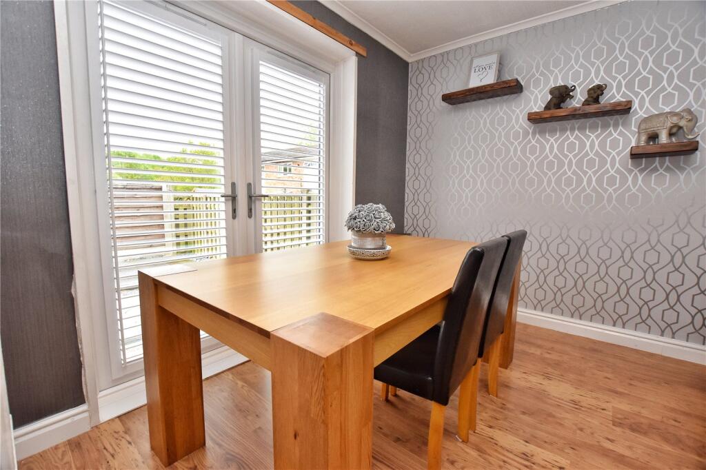 House in Tameside, Greater Manchester - View 5