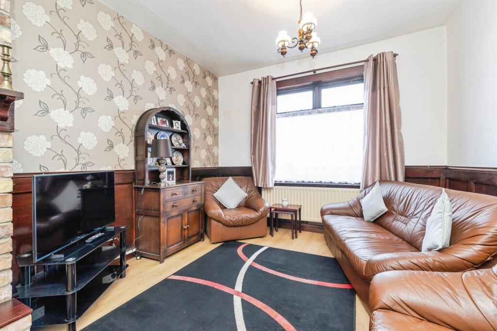 House in Stockton-on-Tees, Headland - View 4